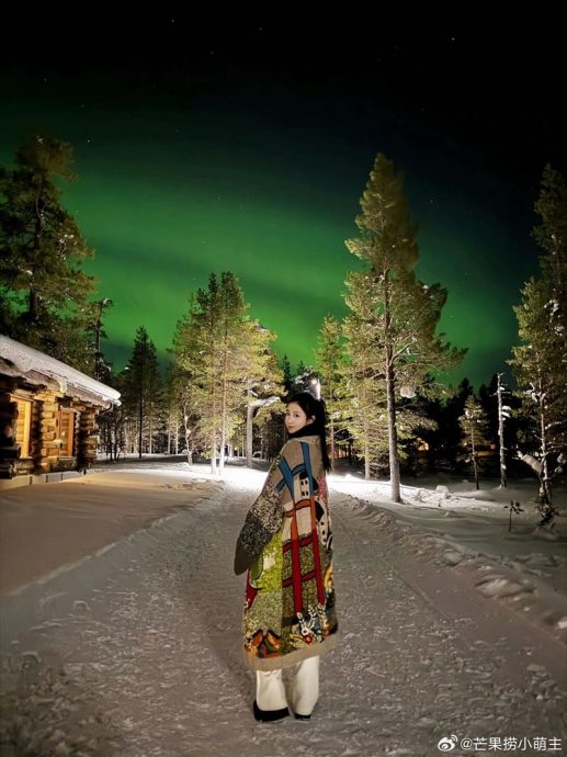 潘玮柏雪地穿短袖 网亏:手臂有修图