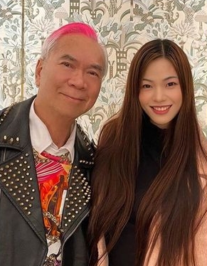 爷孙恋｜未婚妻逾期居留被捕　李龙基痛哭承诺娶定她