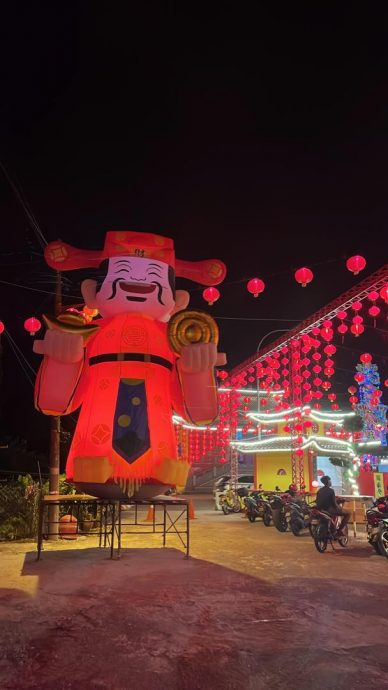 版头-大都会:10万打造7新春打卡点欢迎民众来贺年/8图