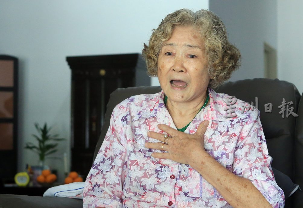 独家 | 婆孙俩最感动的新年!阿嬷:我的孙子是真正大马人了(附视频)