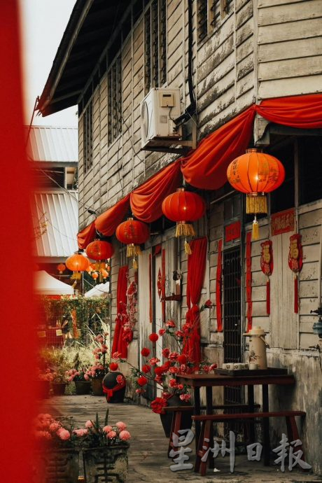 甘文阁年货街办新春庆典 黄天荣:实兆远等你回家过年!