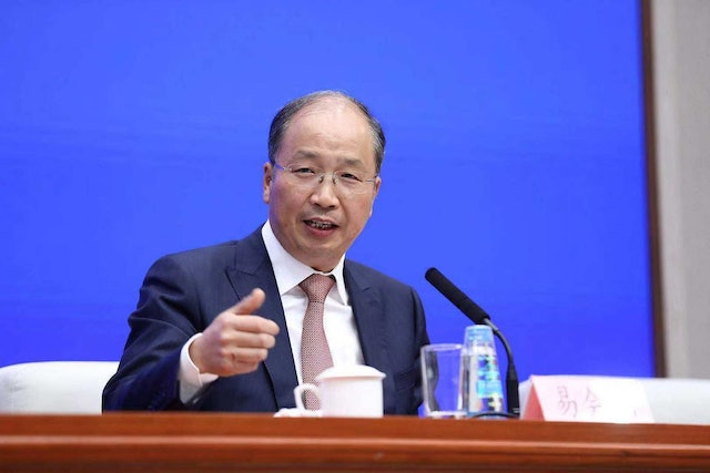 股市跌跌不休 中国证监会高层换马吴清任主席