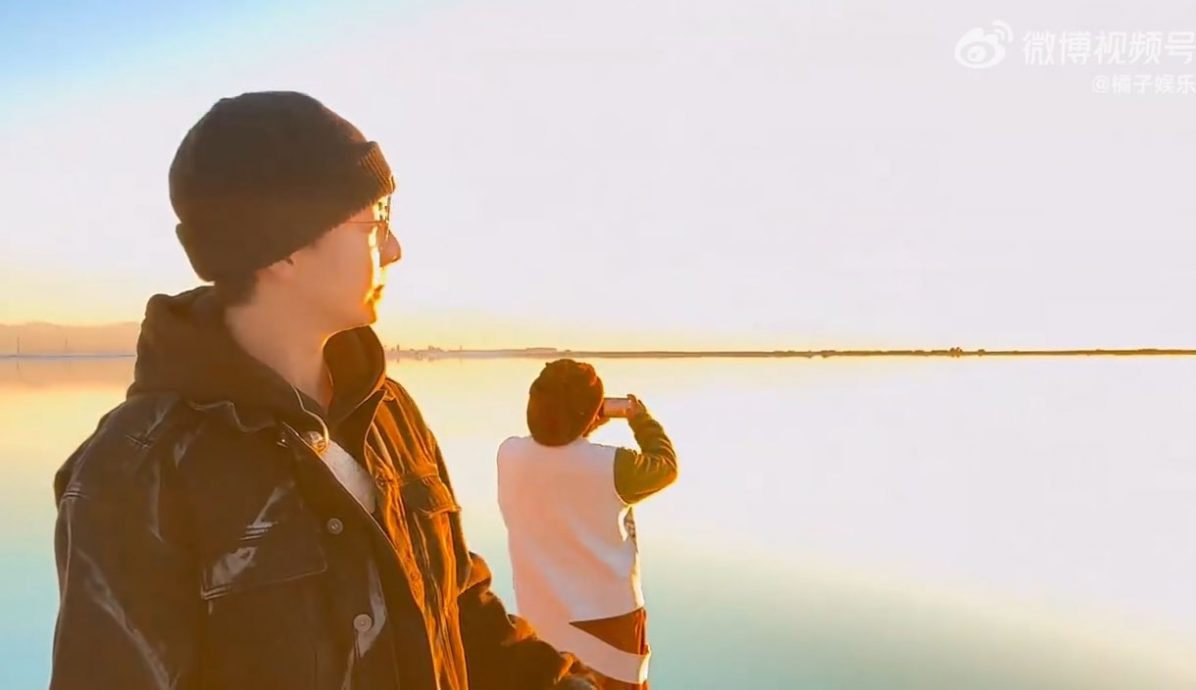 胡夏求偶舞攻陷金晨　向金色晨曦比爱心