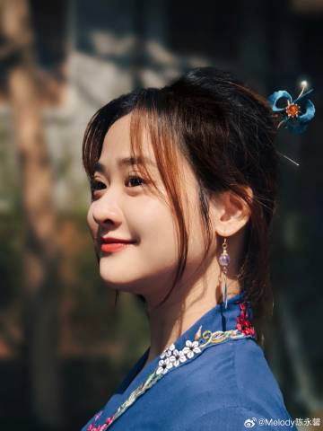 自荐报名《乘风2024》 王雪晶陈永馨获粉丝打气