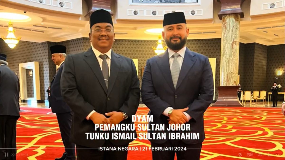 视频 | 为本地足球未来放下敌意?柔摄政王允沙努西合照交谈