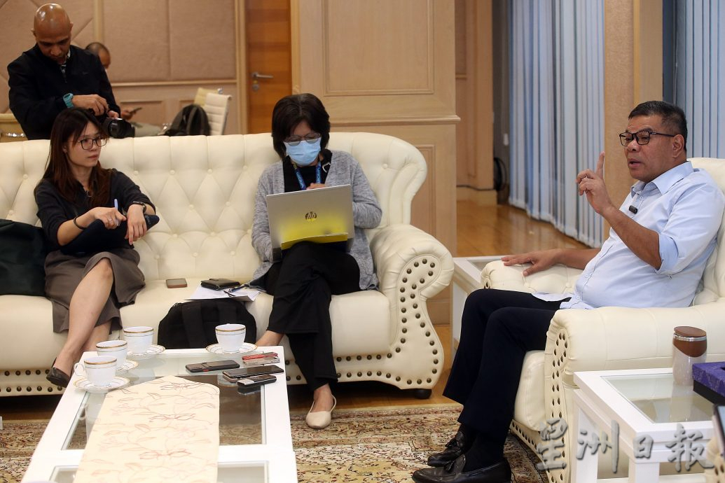 赛夫丁∕猪仔违法，交警方处理