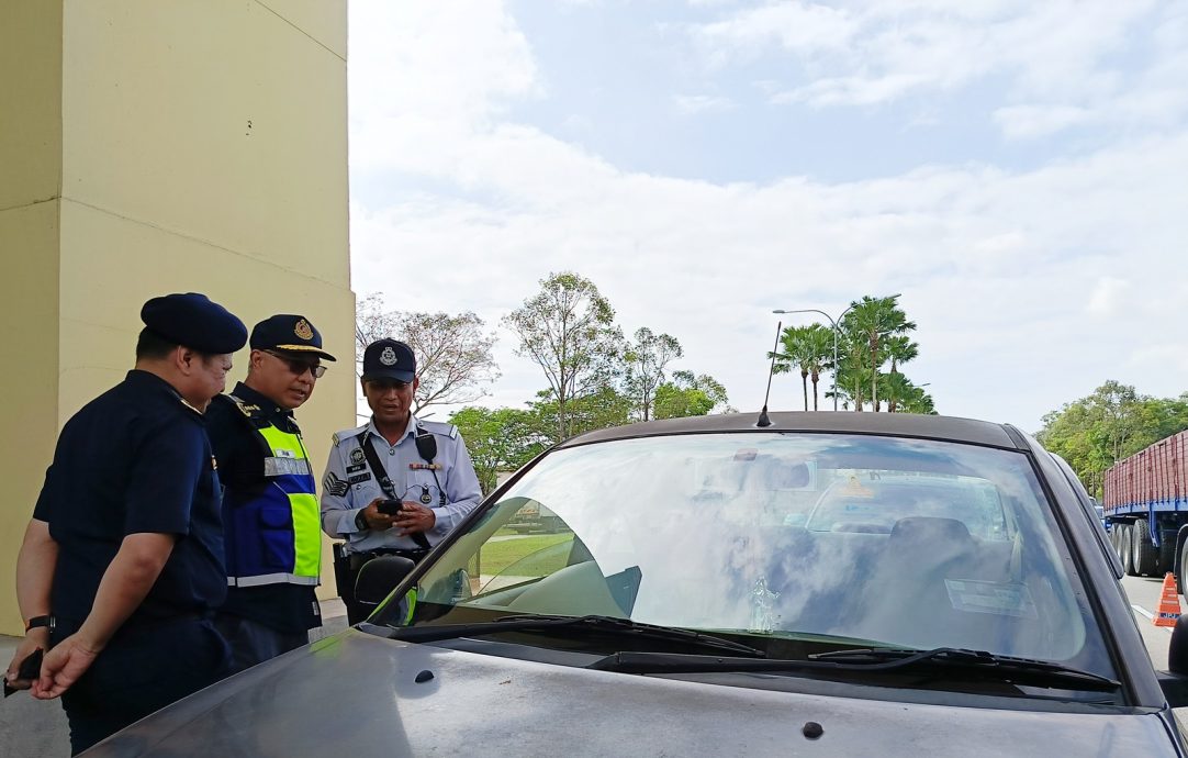 陆交局新春特别行动 14长巴司机尿检呈阳