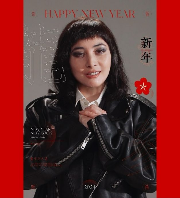 陈子聪病愈首露面 偕何超仪拍贺年照