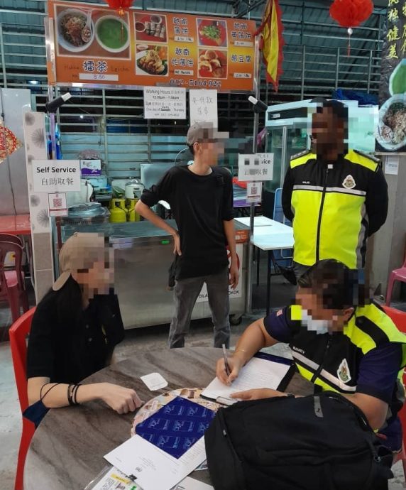 霹移民局扫荡10地 捕72陪坐女郎非法外劳