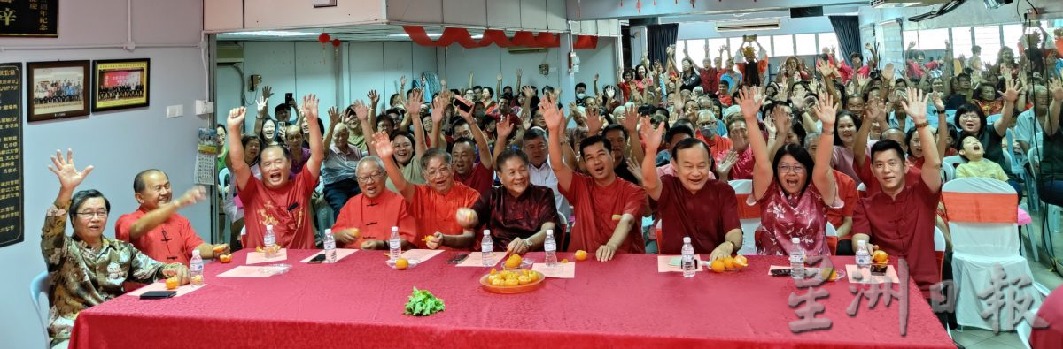 霹:p5头/曼绒韩江公会新春大团拜