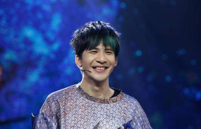 龙凤胎已十几岁? 大张伟遭扒代孕偷生