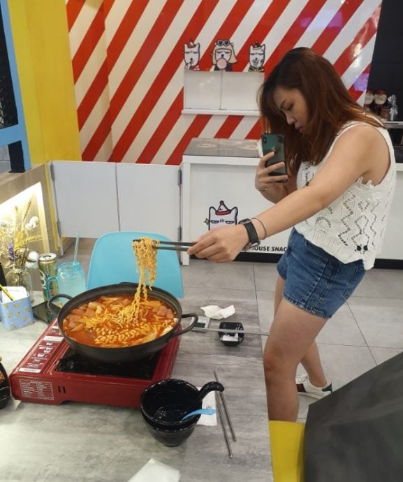 (交大都会/2月6日刊)柔:有故事的人:邝雪琪涉足多元业务,培养创业和冒险的精神