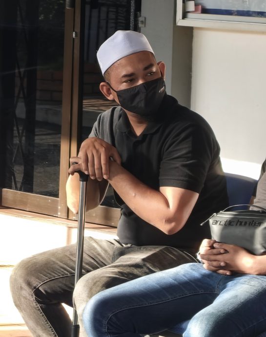 （全国版）3军人被撞死案，司机面控不认罪，暂吊销驾照并以1万保外！