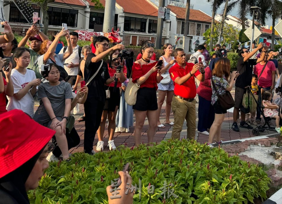 （古城01）天下第一大漆篮游行·为新春气氛再献热潮