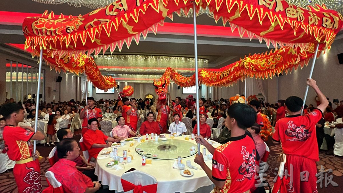 （古城封面副文）黄瑞雷：应像松树挺立迎接生命挑战