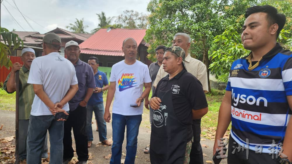 （古城版）阿尔蕯:没有人在火灾中受伤