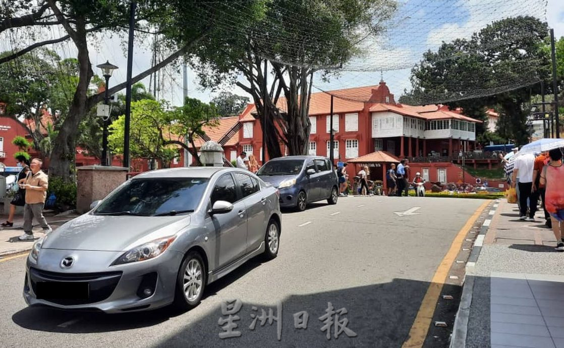 （古城第三版主文）市政厅恢复54小时无车区计划