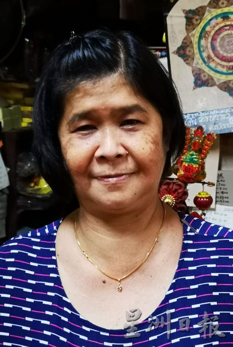 (古城第三版主文)新年神料市场慢热 香略涨价金银纸则降价