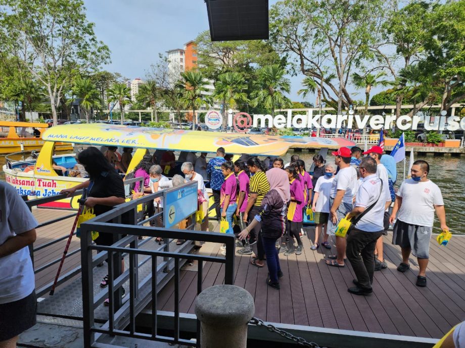 （古城第二版副文）阿都拉萨拉曼：景点免费入门超出预期，预计达10万访客