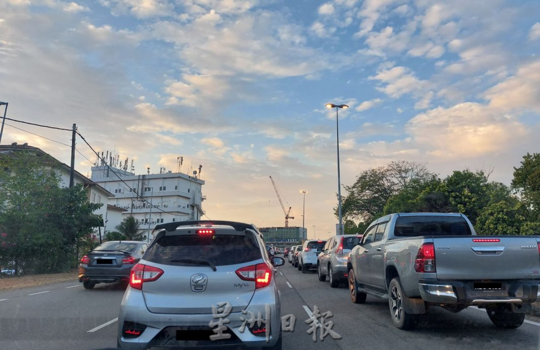 (古城第四版主文)浮罗加东十字路口交通改善工程提升取得正面进展