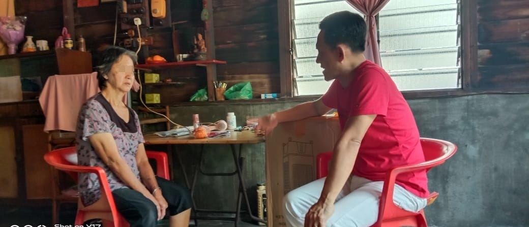 (大北马)吴俊益访贫户