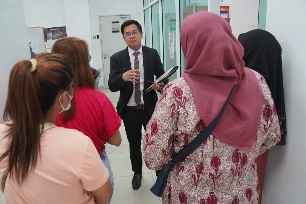 (大北马)中学生小误会群殴,家长报案6人制造骚乱罪被控,律师劝庭外和解销案