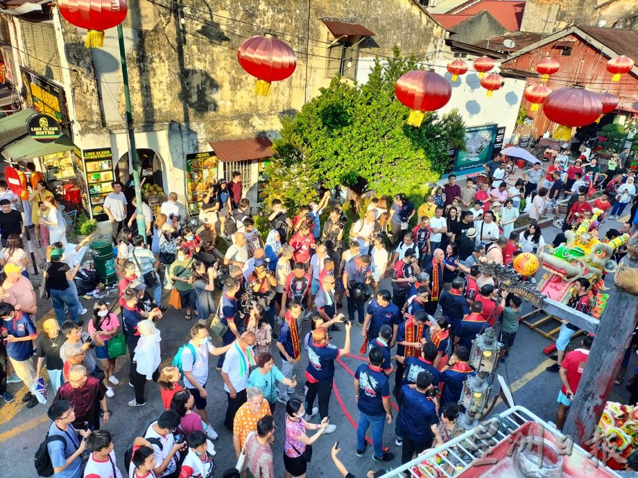 宝福社12年一度大伯公香花车大游行