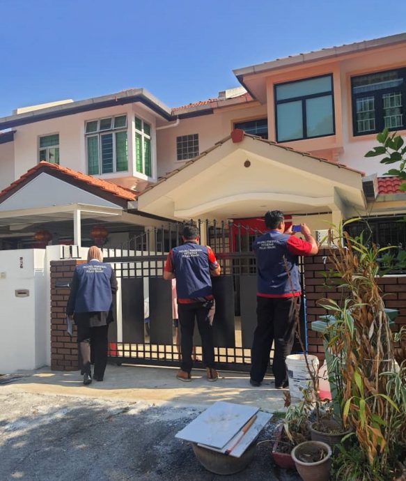 （大北马）男子住宅区休闲期间 遭凶恶家犬攻击