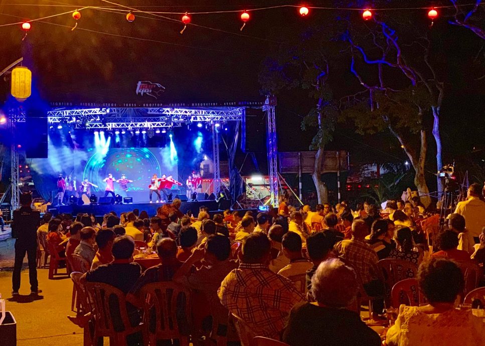 (年初六封面)柔:【新年特稿】:龙年话龙村,实里拉龙新村龙气十足