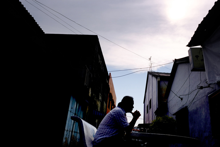 Kim Teoh/以诗会影