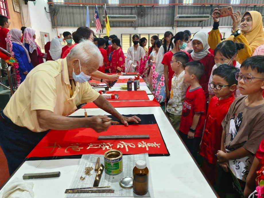 NS淡边／林昌伟：学校为传承中华传统文化摇篮，有义务传承春节习俗给下一代