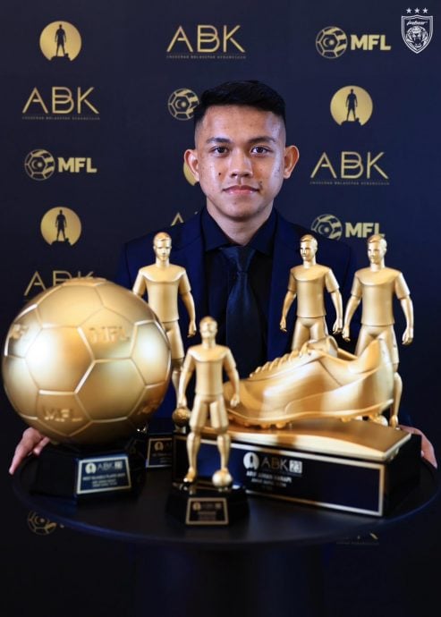 2023年国家足球奖|JDT横扫9奖成大赢家  阿里夫连续3年膺MVP