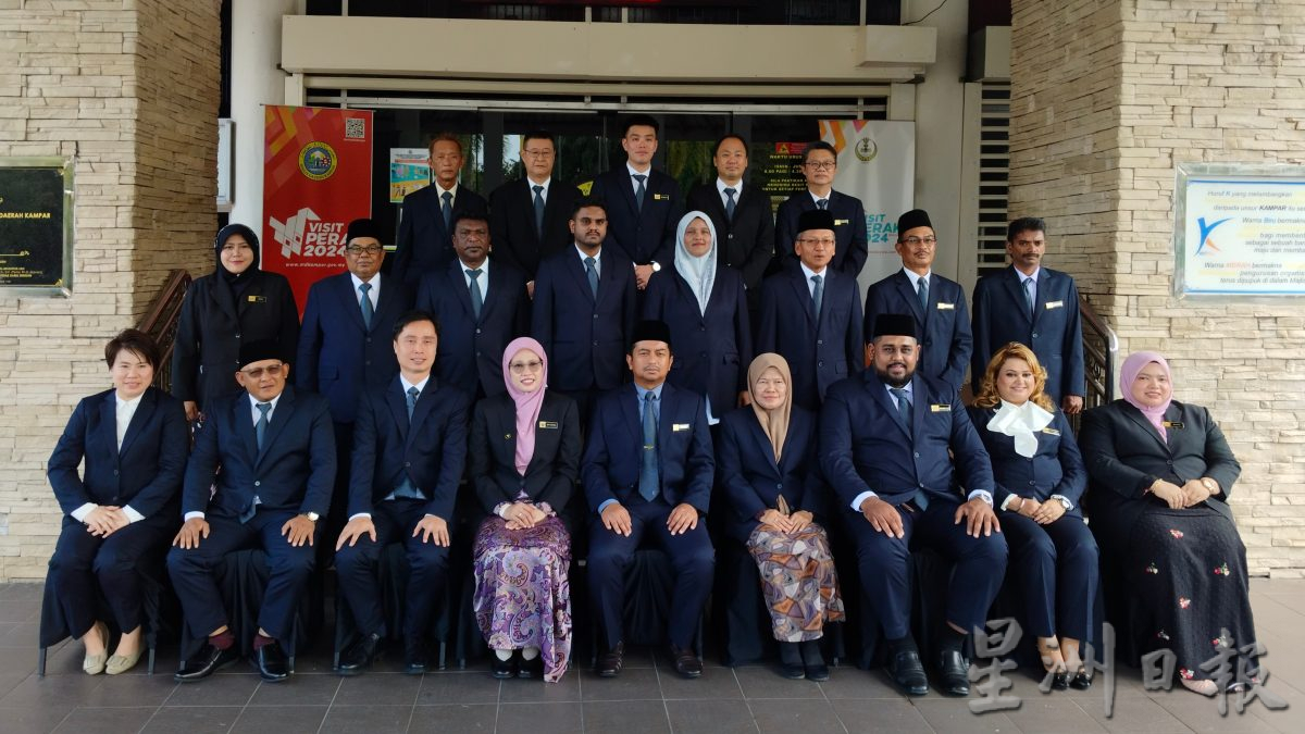 20金宝县议员上任 任期从本月15日开始