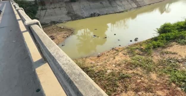 2男遭人穷追不舍 1人跳桥伤重不治