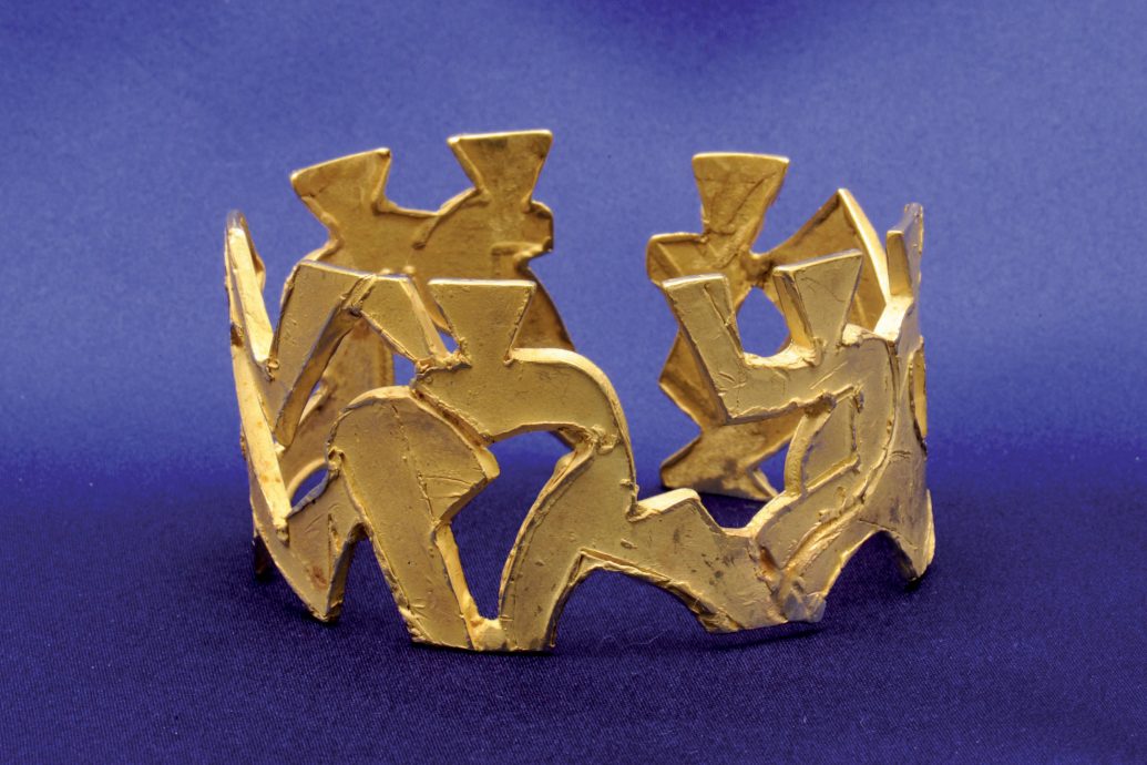 “金”值钱!意大利艺术展爆窃案 49黄金雕塑只找回1件