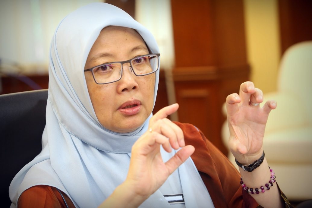  一旦落实公务员公积金政策 扎丽哈：开支成本将省4.5倍