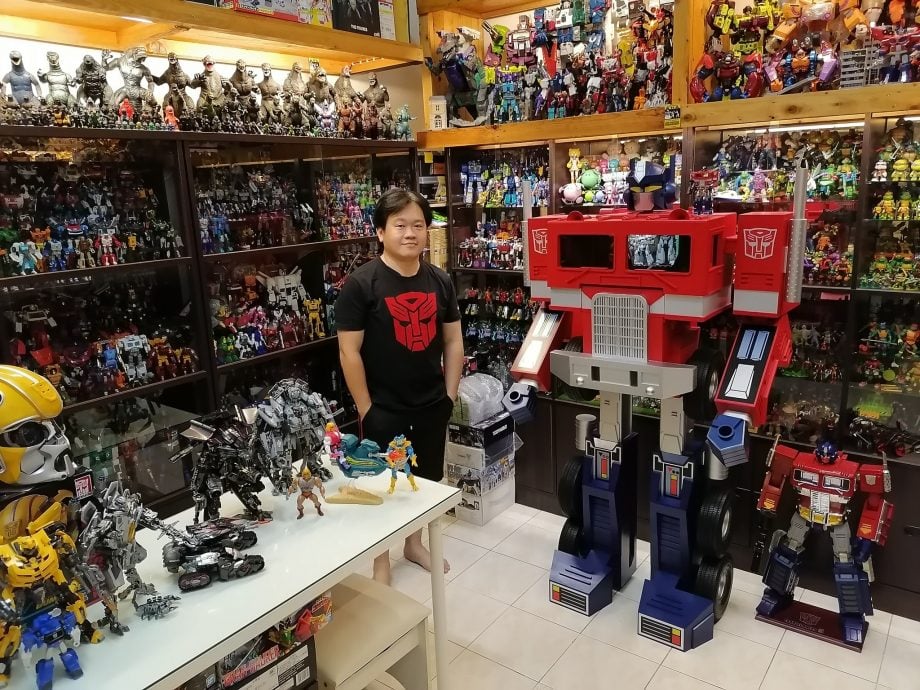 东海岸/《东游记》／实现童年梦想，纯手工打造等身高擎天柱模型。