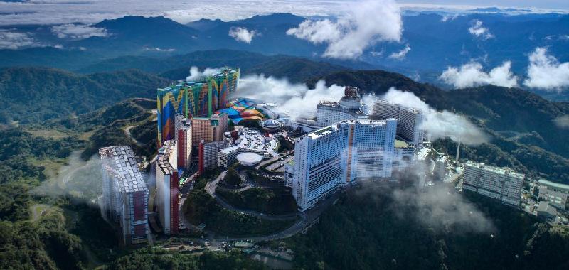 天气酷热难耐,人们纷纷前往云顶高原及北方国家避暑