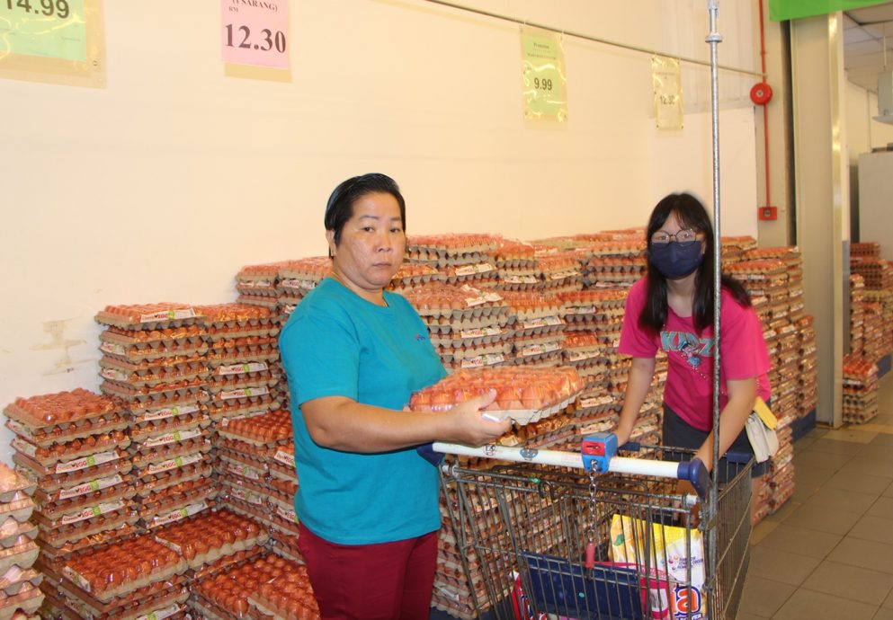 东:斋戒月期间,鸡肉和鸡蛋供应充足,价格稳定