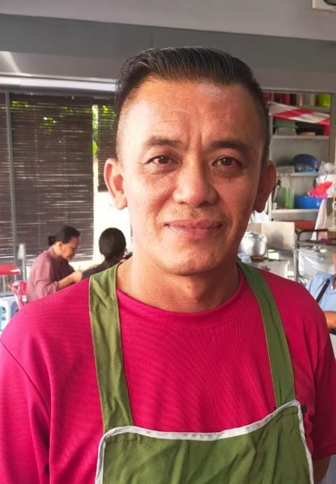 东:无须为一杯茶与顾客吵