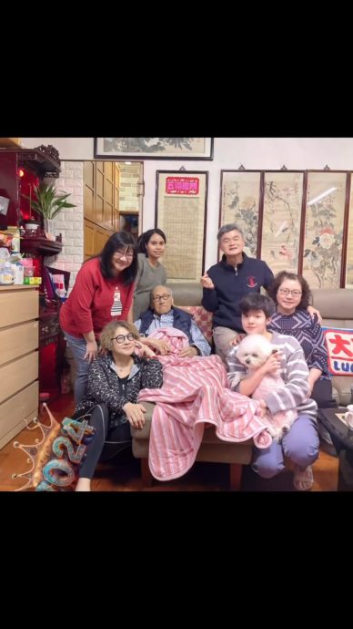 亲回网民生日祝福 100岁俞明晋升人瑞