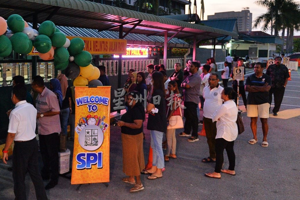 供星洲网:创校125年来喜迎首批女新生!芙圣保罗国小“男校”历史改写