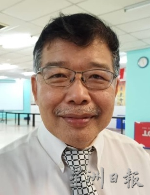 免干旱天气扫墓惹野火 确保祭品火全熄才走