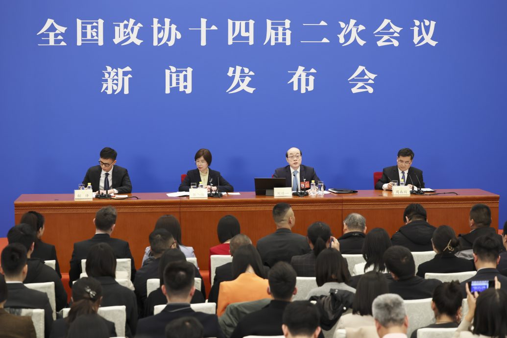 全国政协会议周一开幕 会期6天