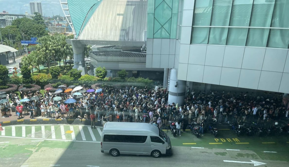 全国: 新柔长堤新山关卡当机? 异常人潮从上午持续至下午