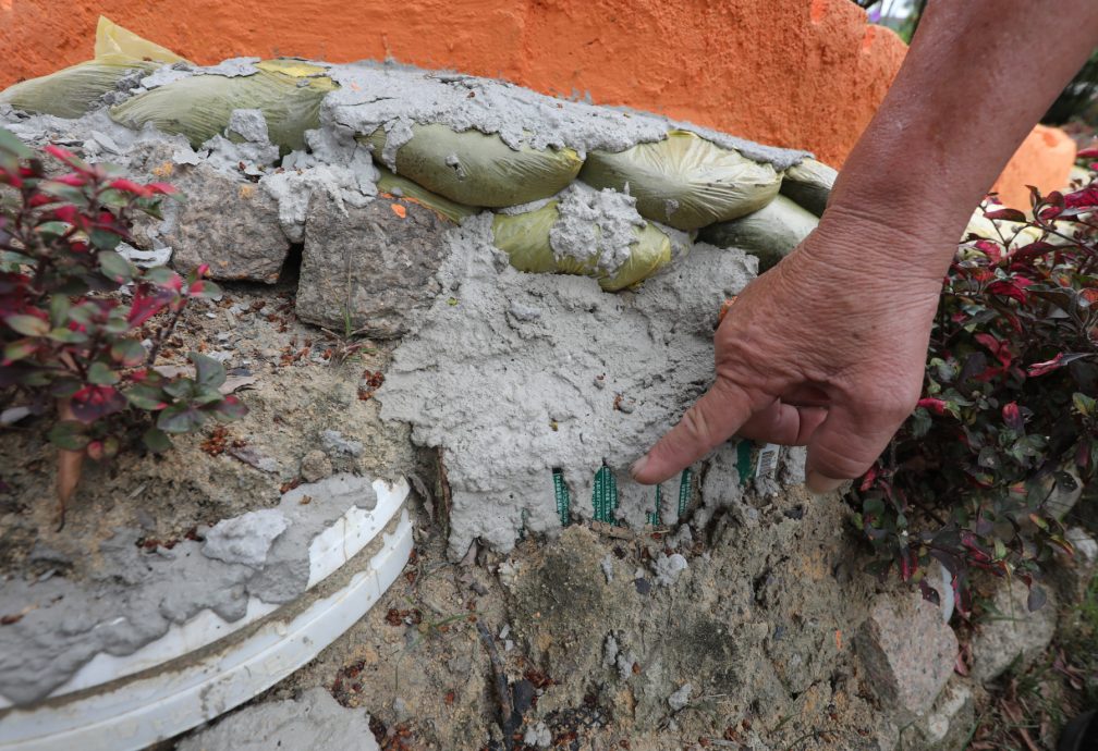 全国:★暖势力(可押,尽快刊):不让光阴虚度,老人以回收资源打造“万里长城”