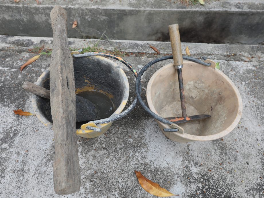 全国:★暖势力(可押,尽快刊):不让光阴虚度,老人以回收资源打造“万里长城”