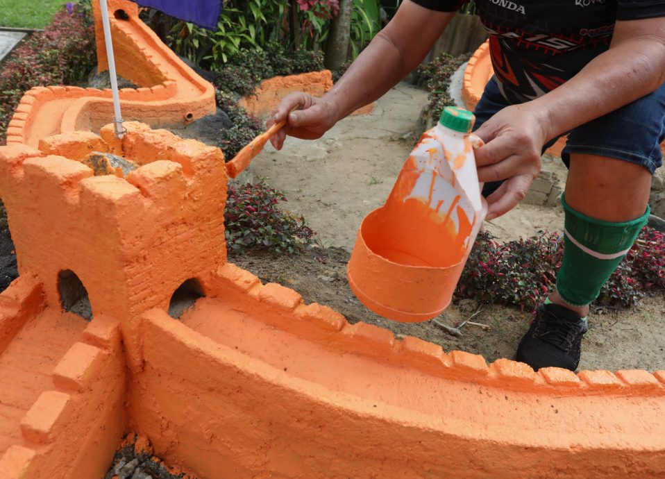 全国:★暖势力(可押,尽快刊):不让光阴虚度,老人以回收资源打造“万里长城”