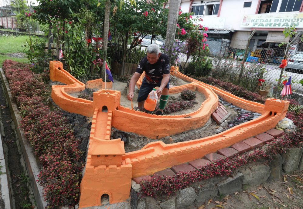 全国:★暖势力(可押,尽快刊):不让光阴虚度,老人以回收资源打造“万里长城”