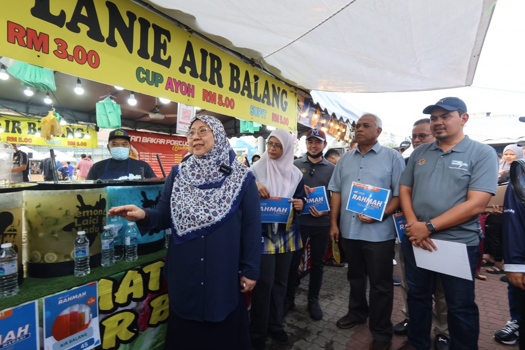 全国:国内贸易及生活费部副部长傅芝雅沙烈披露,该部官员亲自前往被指售卖“全马最高价”的斋戒市集